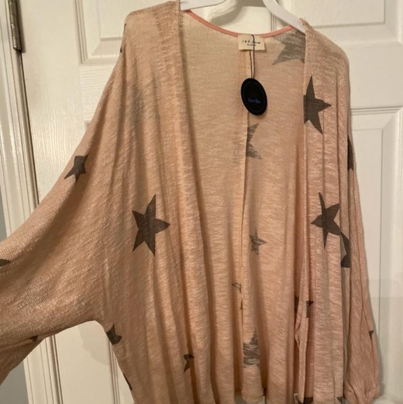 Star Knit Cardigan - Picture 7 of 8